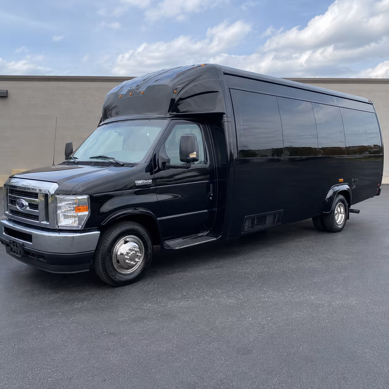 15 Passenger Party Bus Exterior