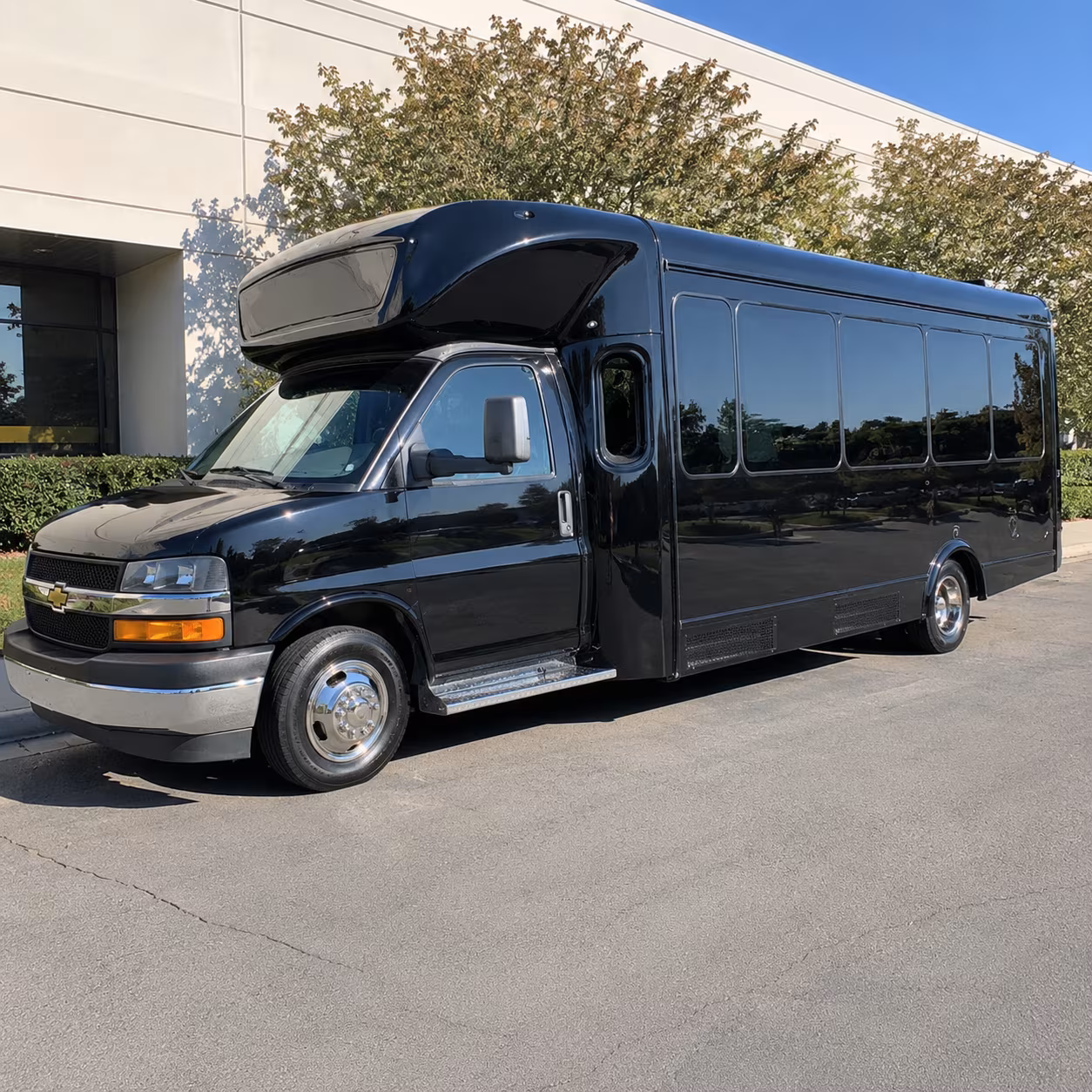 Frisco Winery Tour & Pub Crawl Transportation party bus exterior