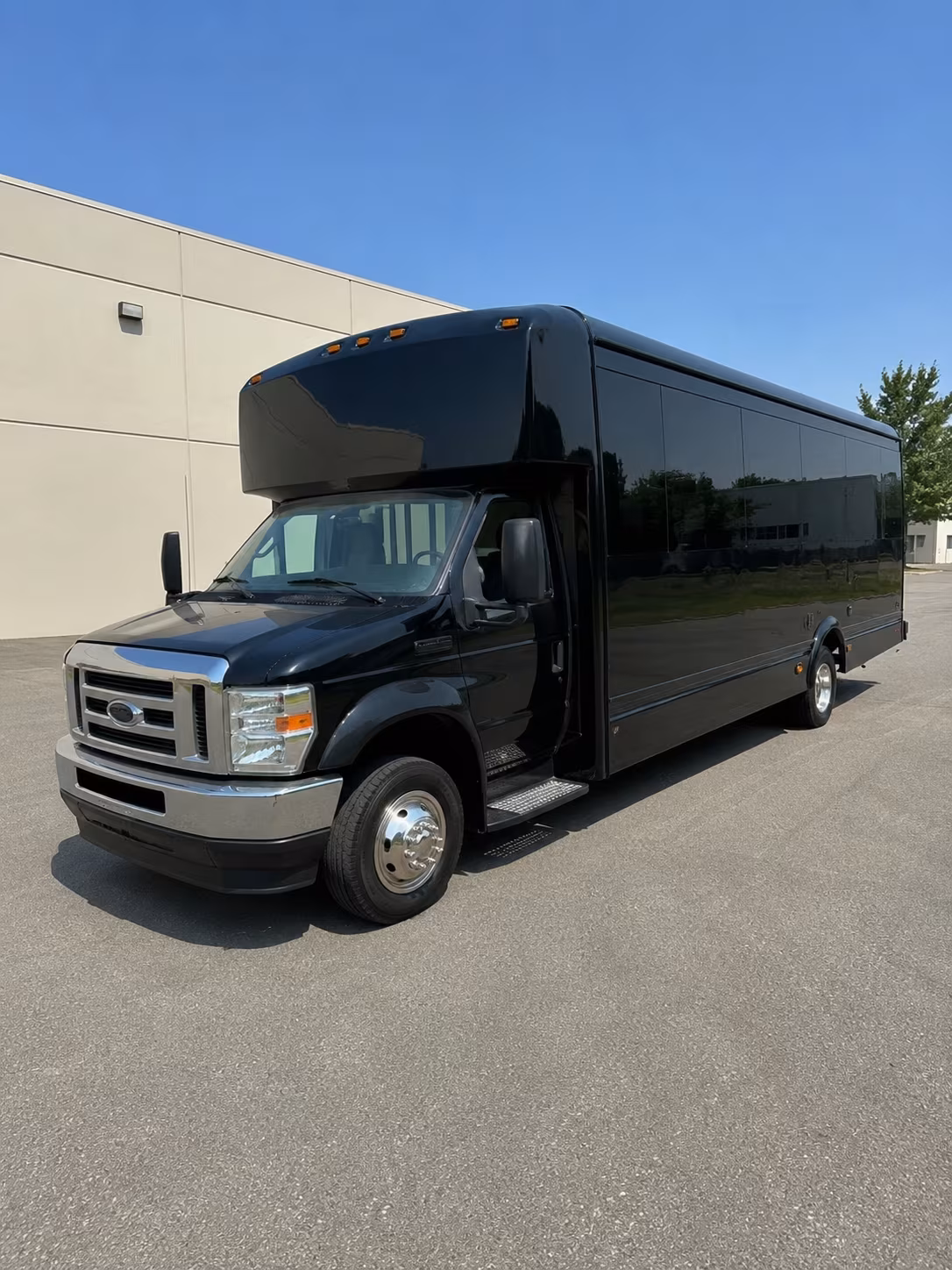 Grapevine Birthday, Sweet 16, & Quinceañera Party Bus Rentals
