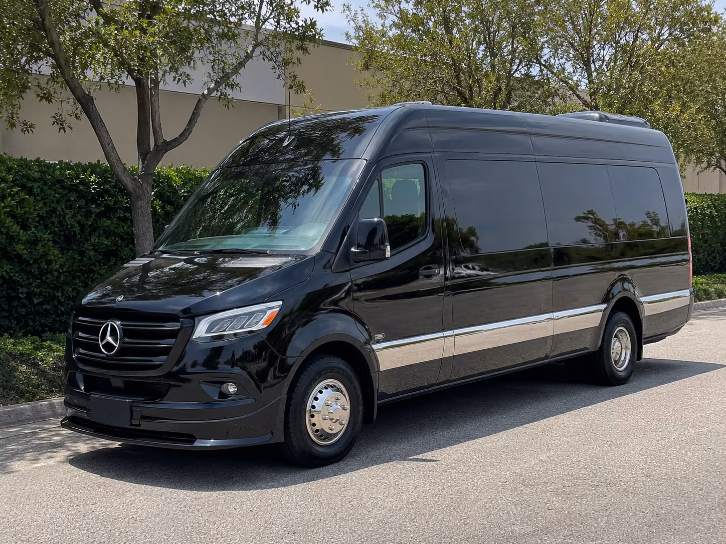 Little Elm Wedding Transportation & Shuttle Service