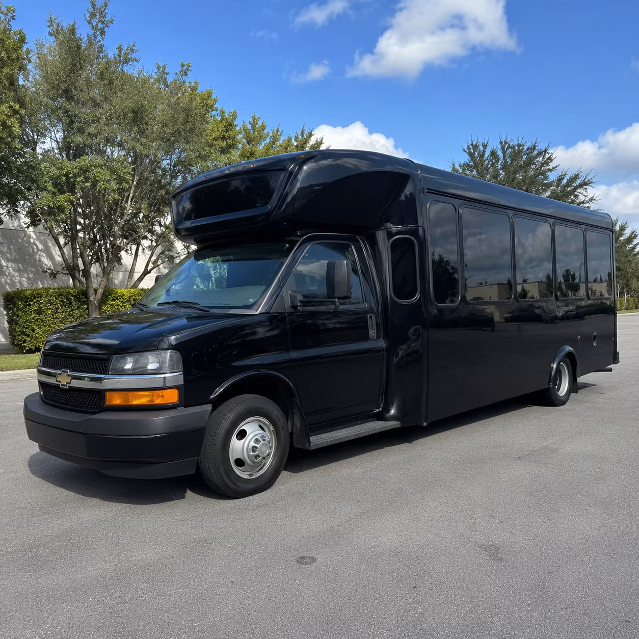 Little Elm Winery Tour & Pub Crawl Transportation